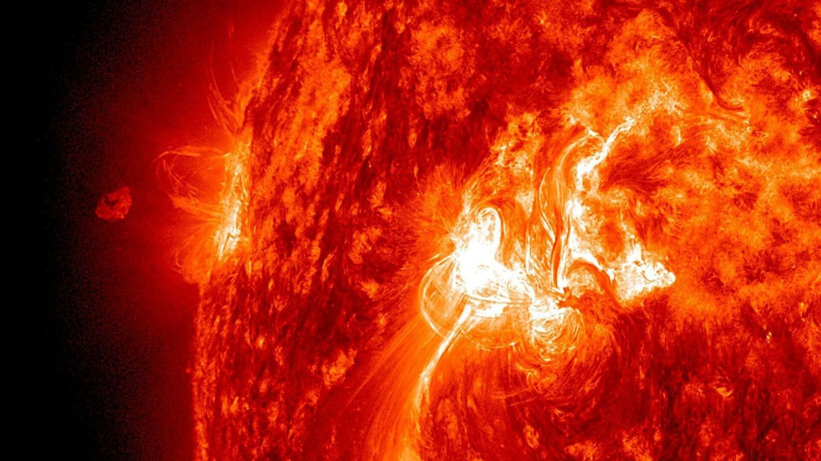 Bão Mặt Trời lớn nhất trong nhiều năm, gây gián đoạn tín hiệu vô tuyến trên Trái đất. Ảnh minh họa: Trung tâm bay không gian Goddard của NASA